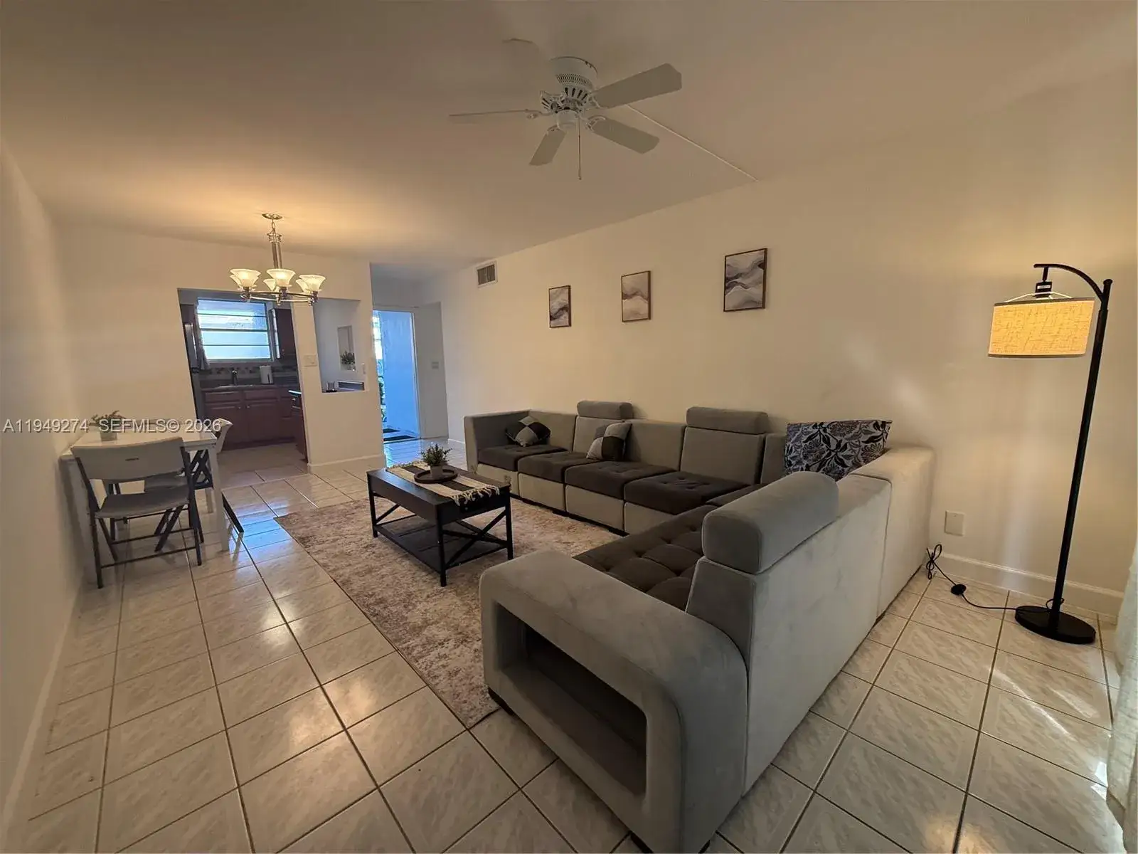1 bedroom 1 bath Residential for sale at 1400 Tallwood Ave # 103, Hollywood FL 33021