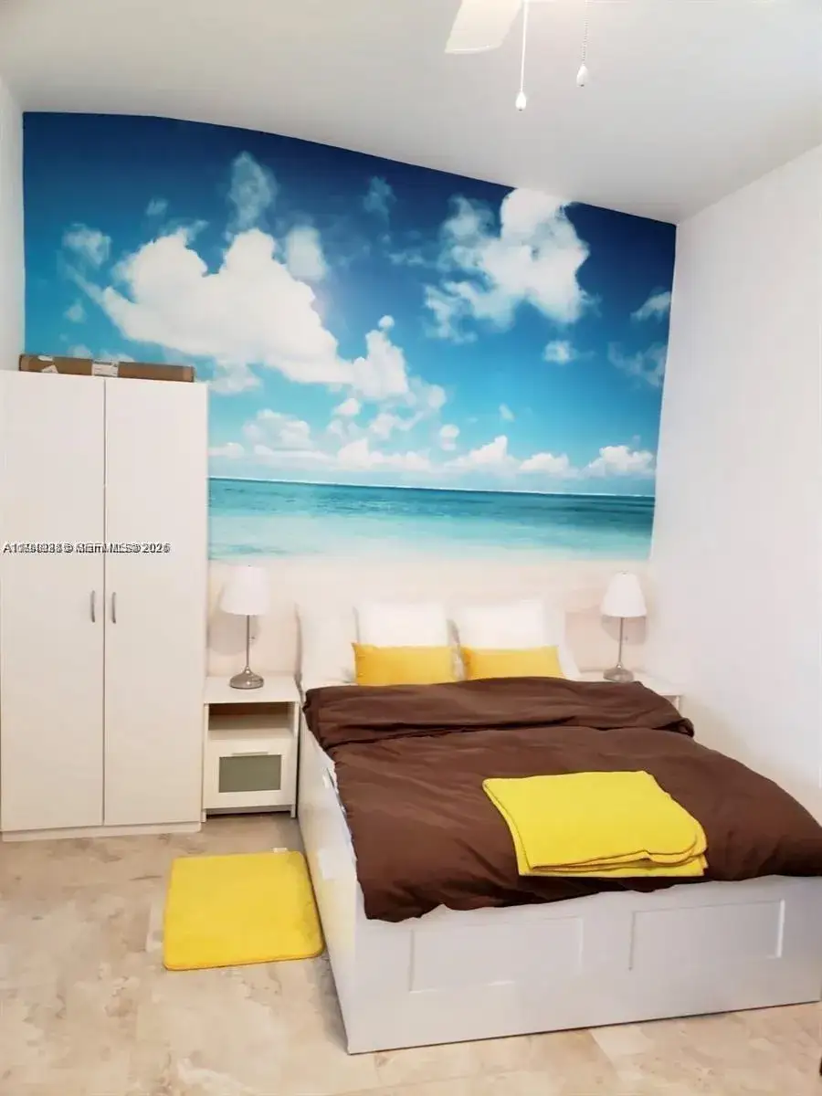 1 bath Residential Lease for rent at 712 SW 5th Ct # 3, Hallandale Beach FL 33009