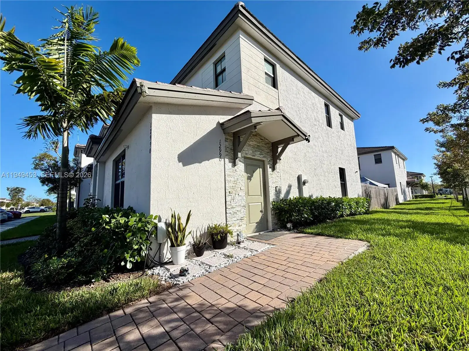 3 bedroom 3 bath Residential for sale at 12990 SW 232nd Ln, Homestead FL 33170