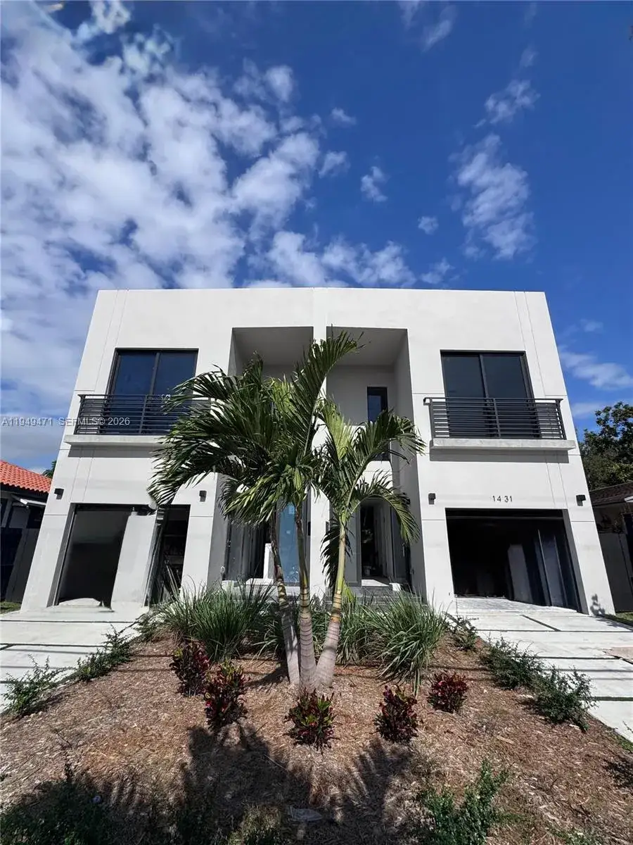 3 bedroom 3 bath Residential for sale at 1431 SW 20th St, Miami FL 33145