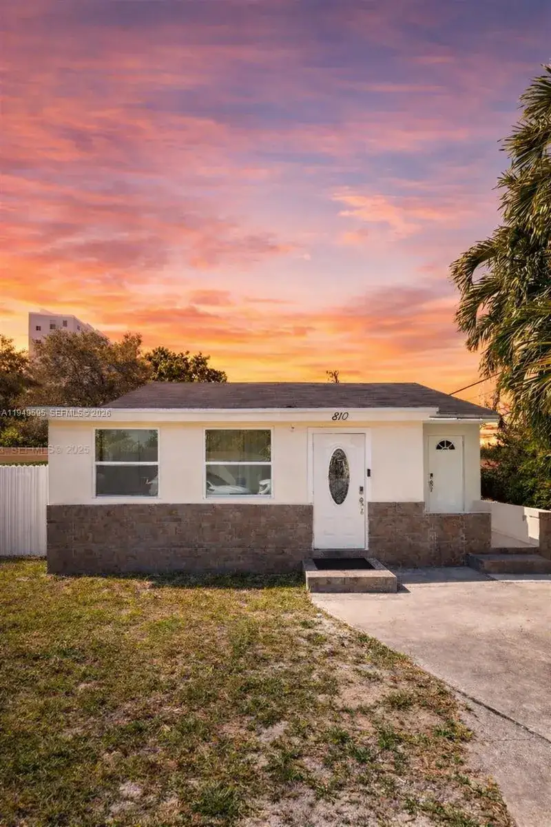 4 bedroom 2 bath Residential for sale at 810 NW 21st Ct, Miami FL 33125