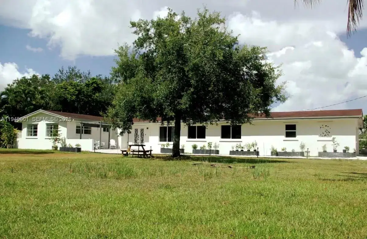 4 bedroom 4 bath Residential for sale at 29450 SW 180th Ave, Homestead FL 33030