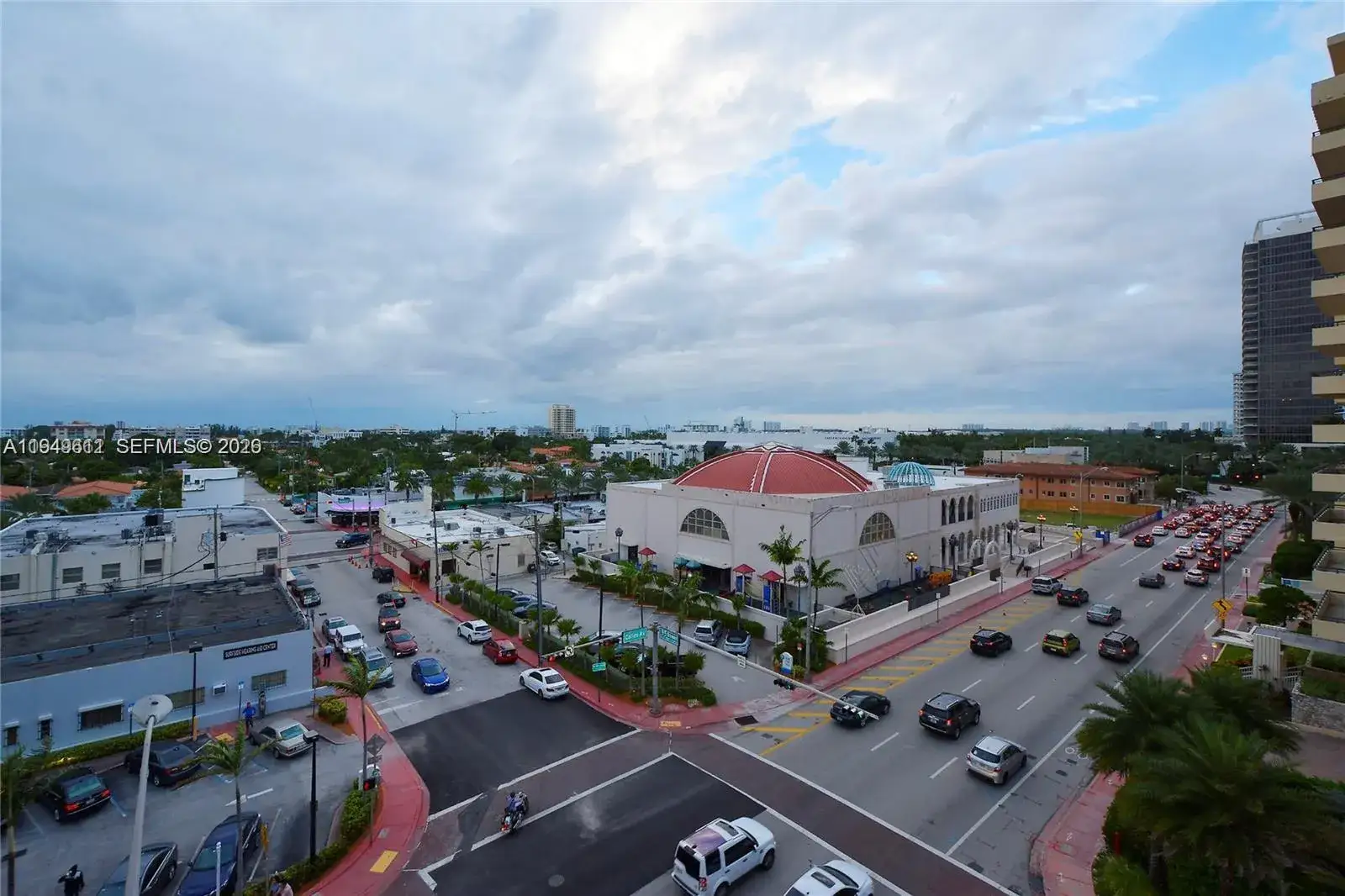 1 bedroom 1 bath Residential for sale at 9499 Collins Ave # 610, Surfside FL 33154