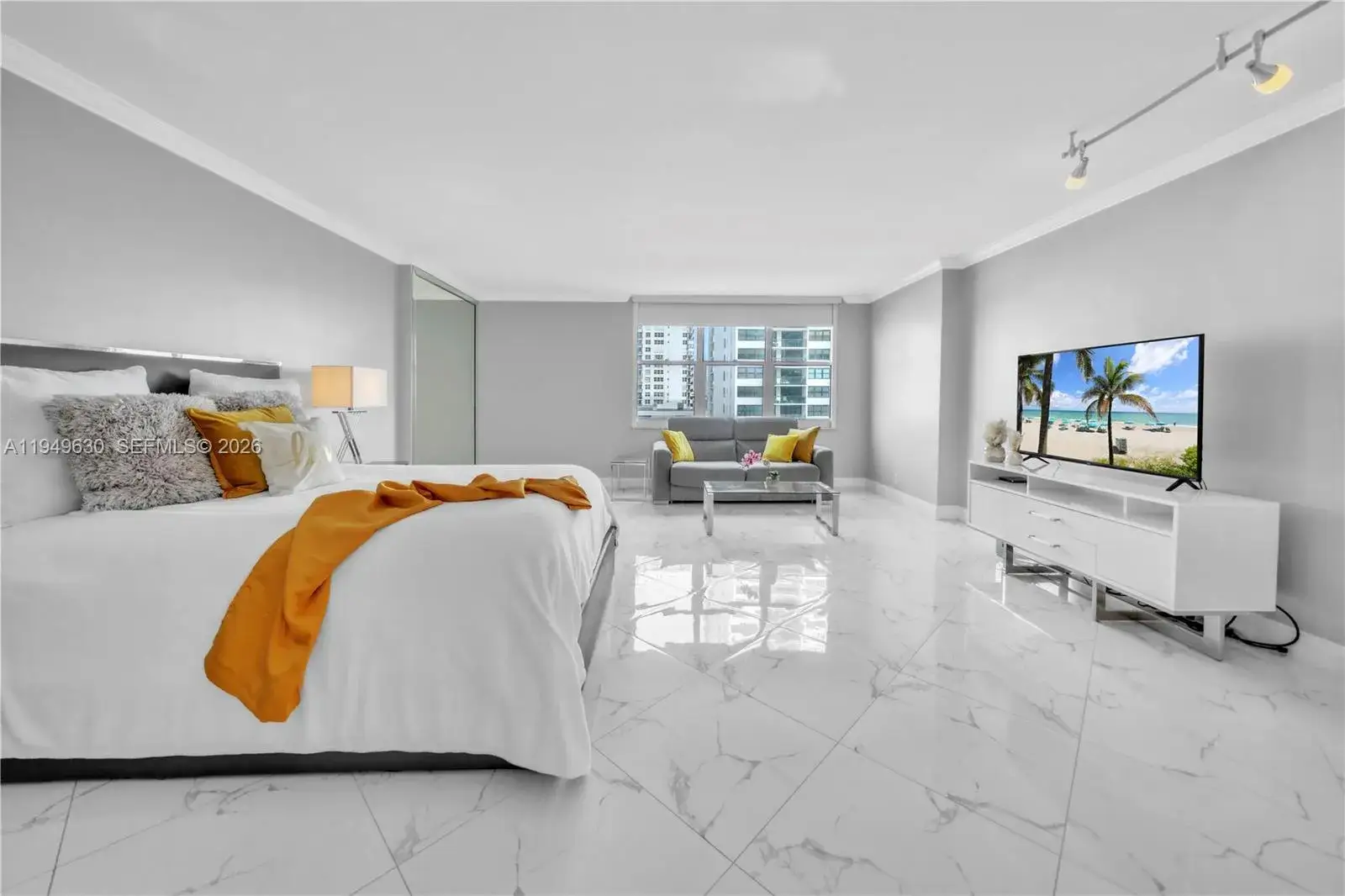1 bedroom 1 bath Residential Lease for rent at 2501 S Ocean Dr # 503, Hollywood FL 33019