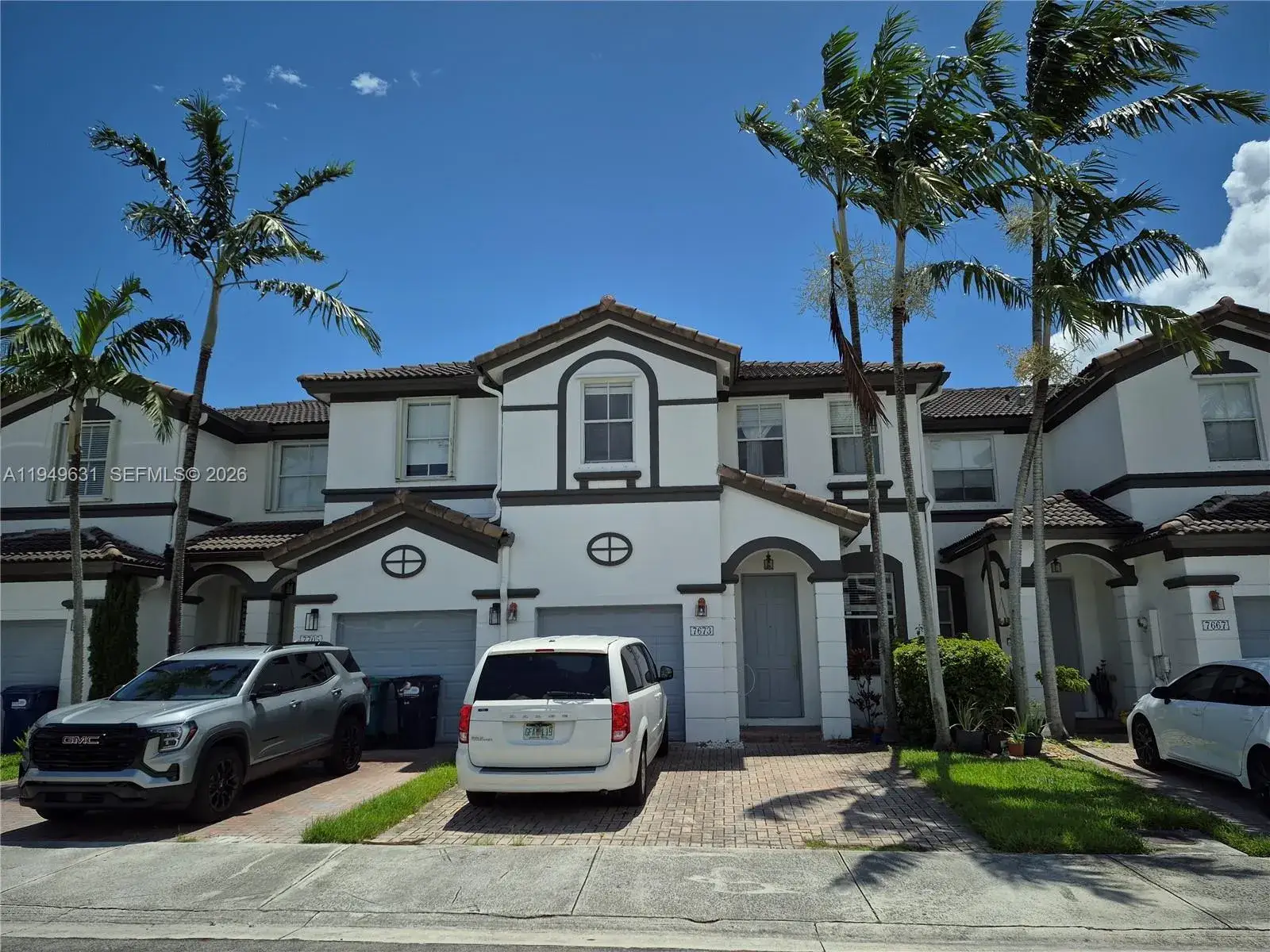 4 bedroom 2 bath Residential for sale at 7673 NW 116th Ave, Doral FL 33178