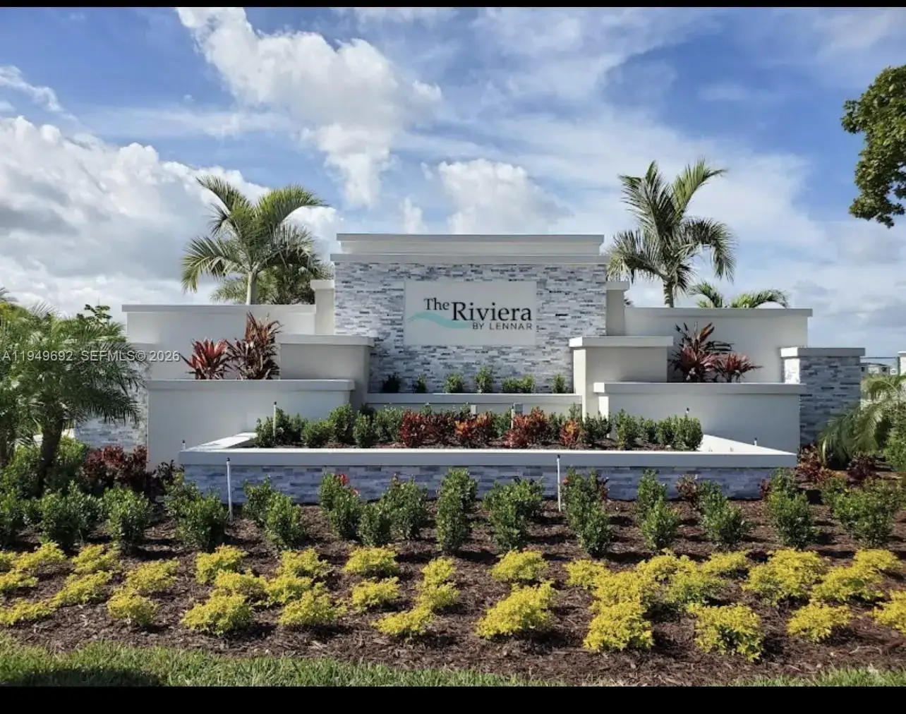 3 bedroom 2 bath Residential Lease for rent at 2624 SE 10th St # 0, Homestead FL 33035