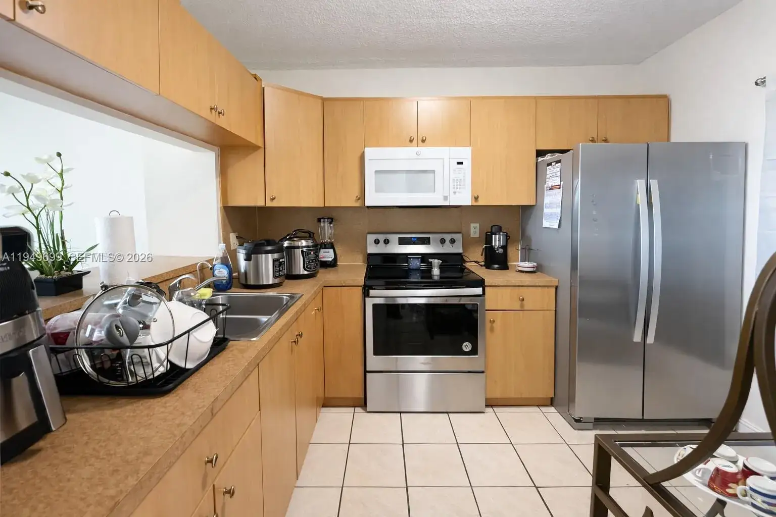 2 bedroom 2 bath Residential Lease for rent at 19805 SW 114th Ave # 315, Miami FL 33157