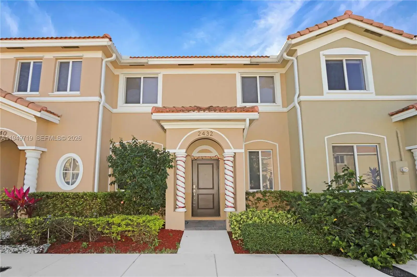 3 bedroom 2 bath Residential for sale at 2432 SE 10th Ct, Homestead FL 33035