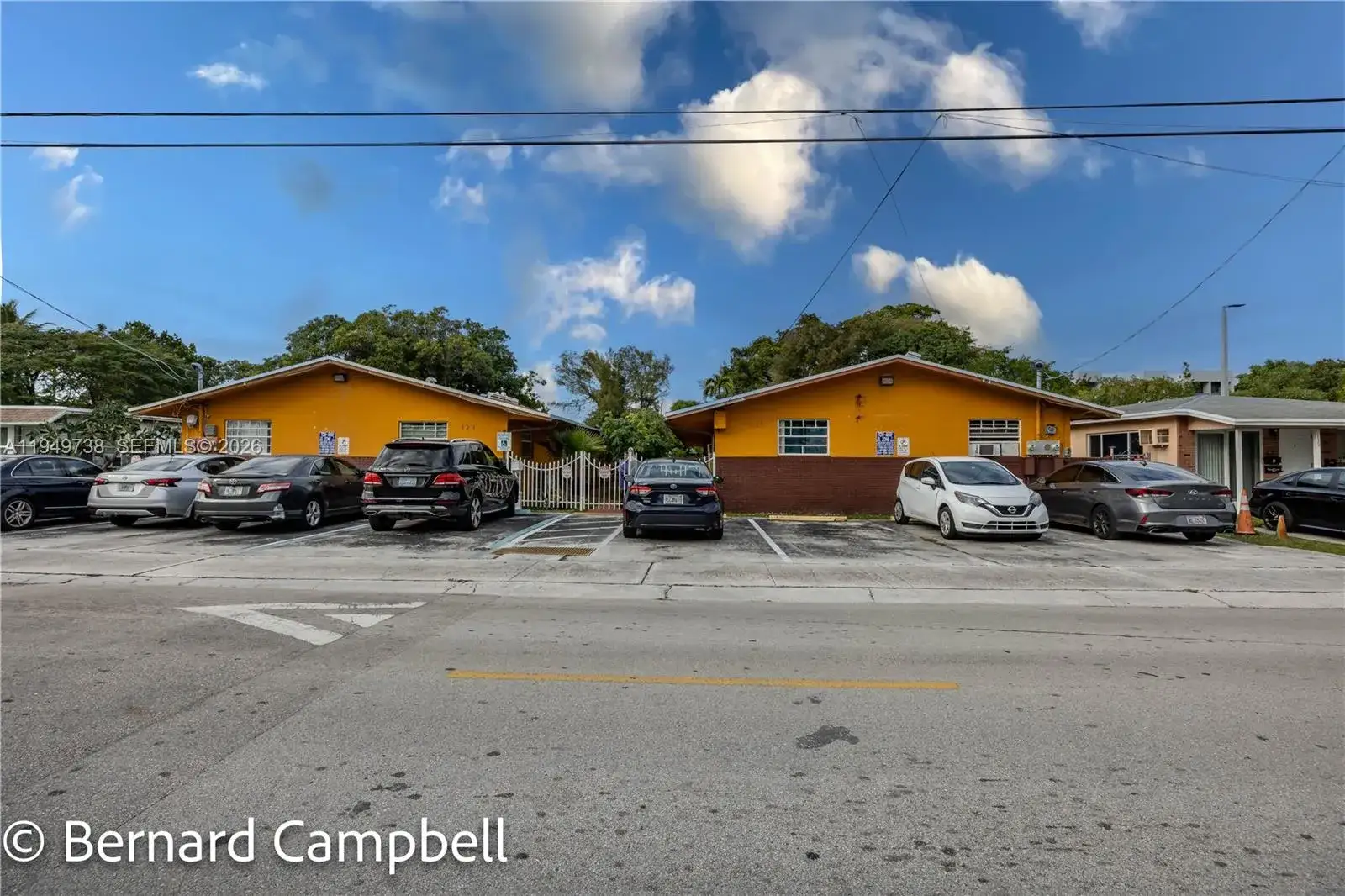 Residential Income for sale at 129 SE 5th St, Hallandale Beach FL 33009