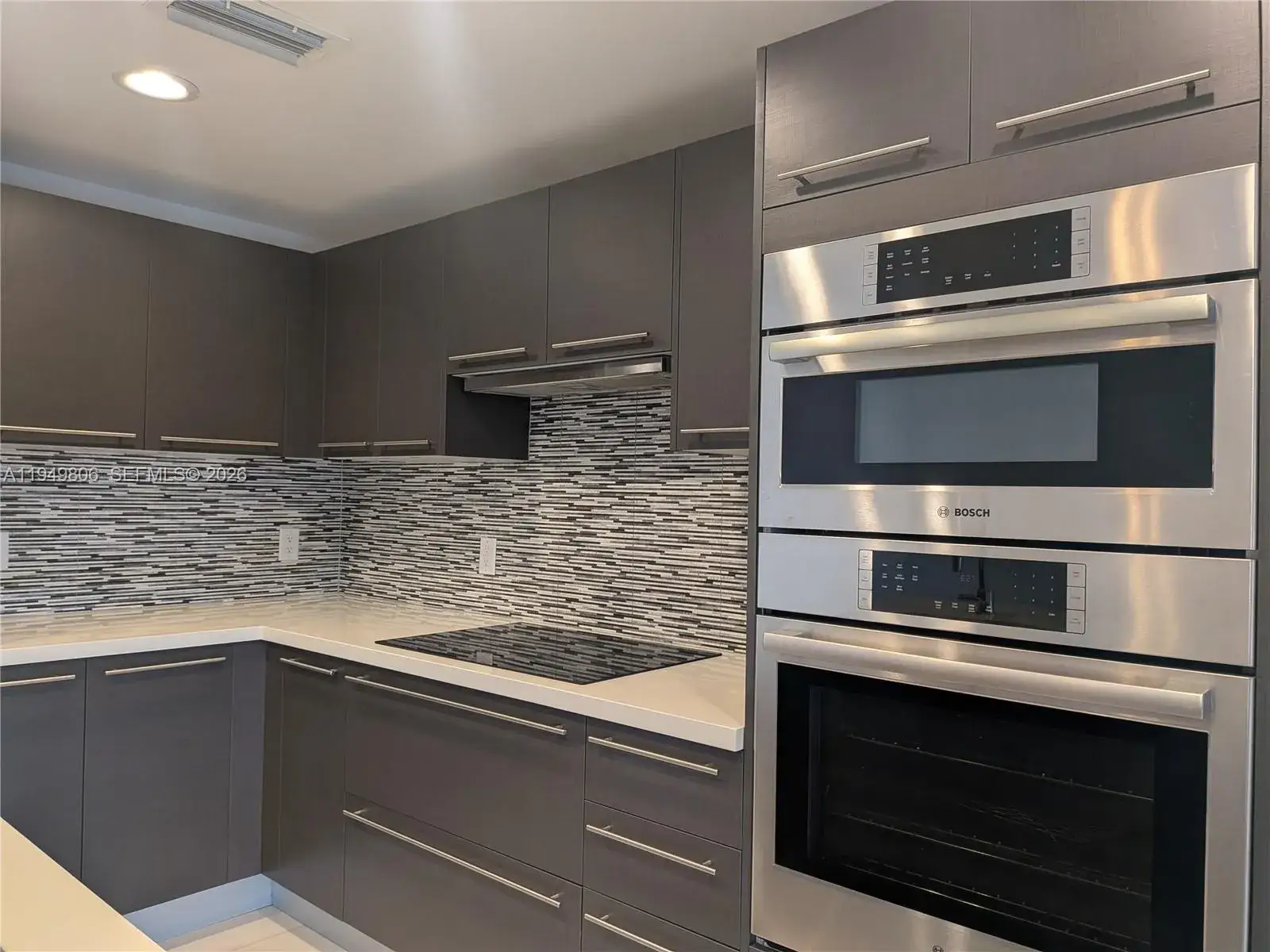 2 bedroom 2 bath Residential for sale at 7825 NW 107th Ave # 212, Doral FL 33178