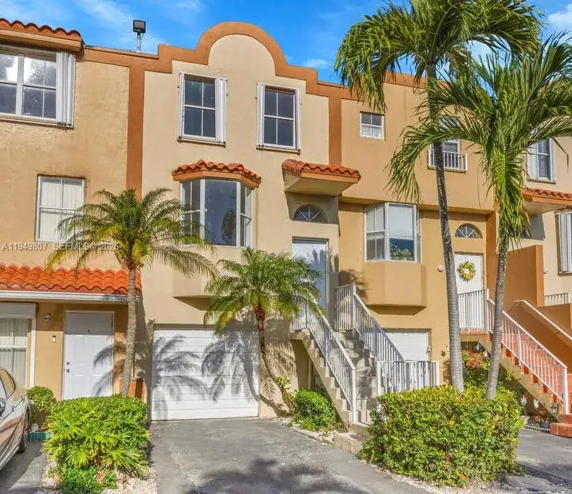3 bedroom 2 bath Residential for sale at 390 NW 86th Ct # 803, Miami FL 33126
