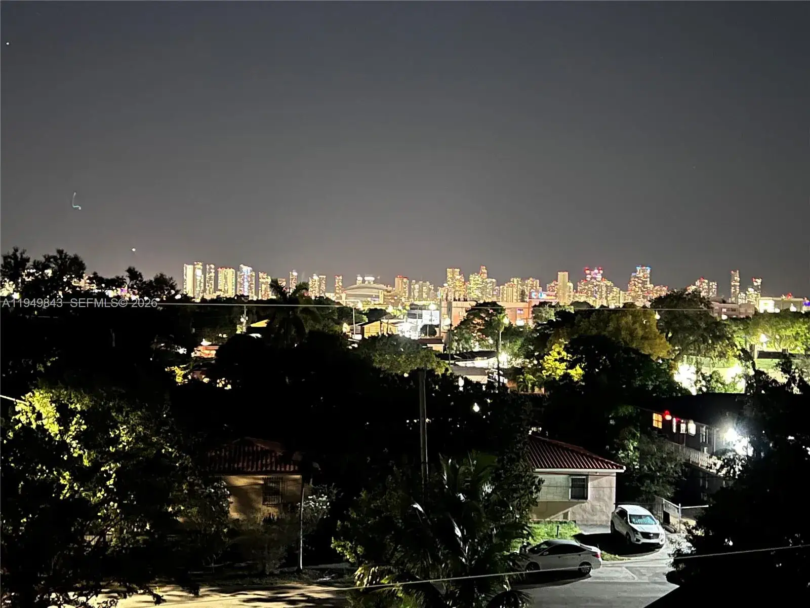 1 bedroom 1 bath Residential Lease for rent at 3640 NW 9th St # 509, Miami FL 33125