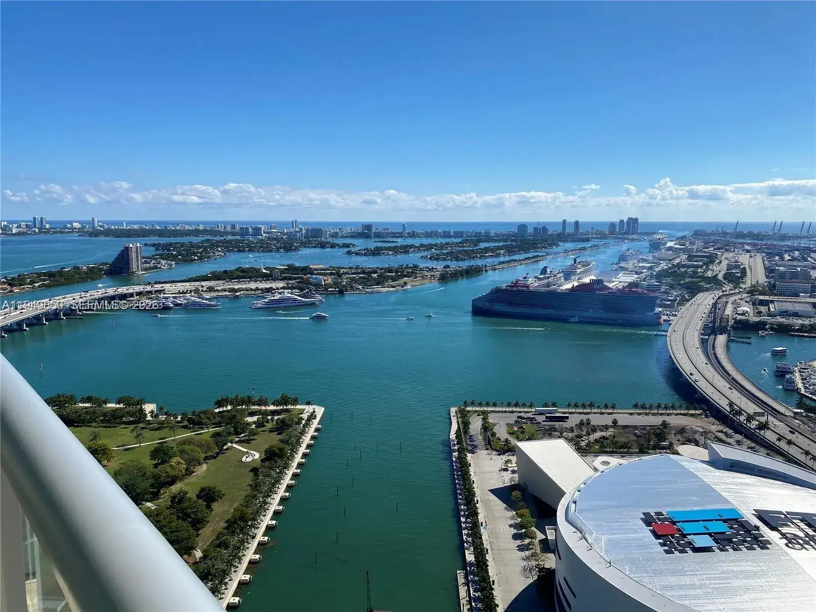 1 bedroom 1 bath Residential for sale at 888 Biscayne Blvd # 4806, Miami FL 33132