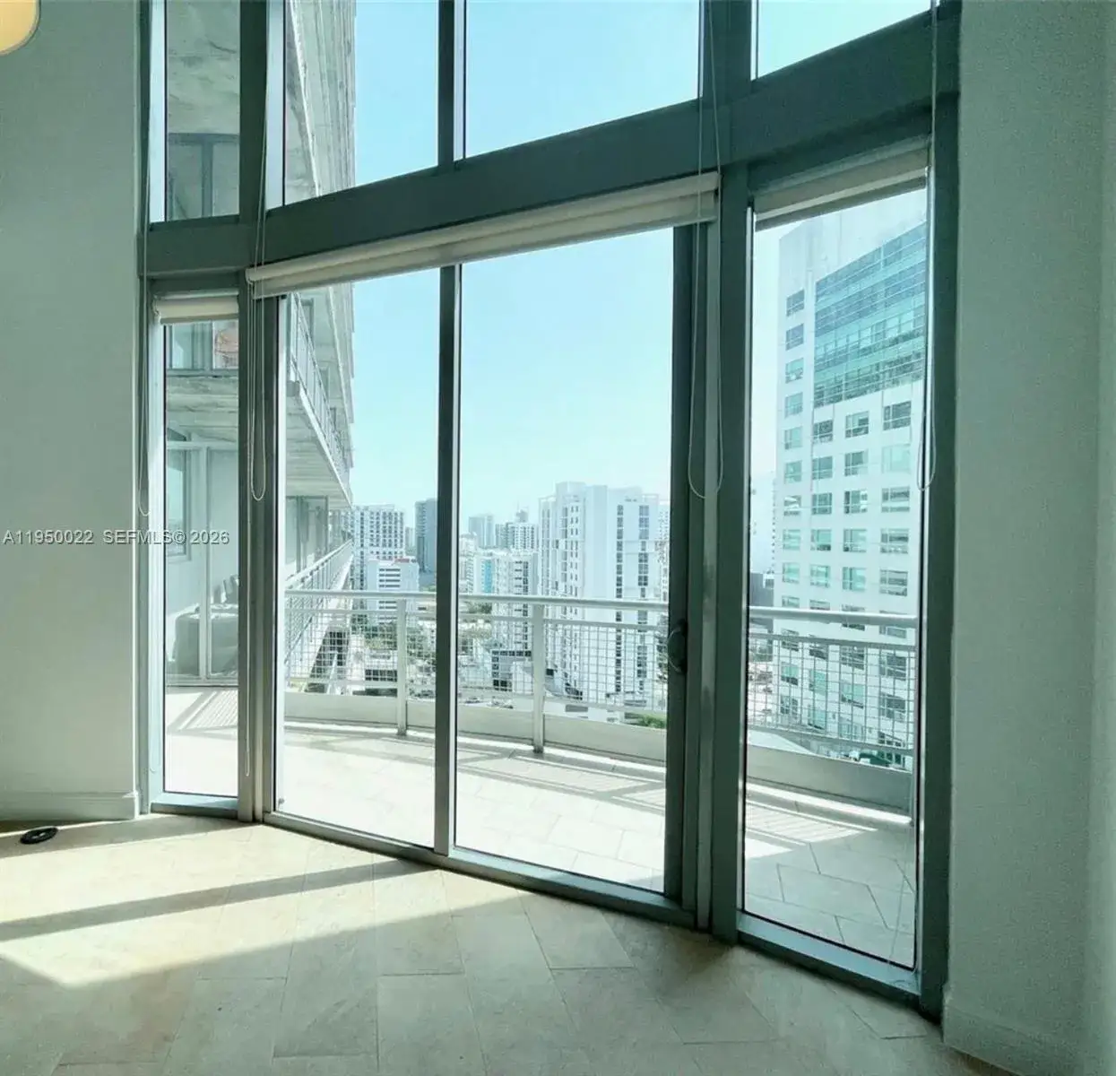 3 bedroom 2 bath Residential Lease for rent at 690 SW 1st Ct # 2134, Miami FL 33130