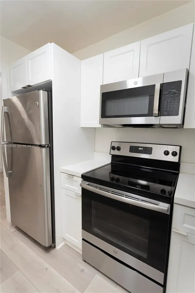 3 bedroom 1 bath Residential Lease for rent at 111 SW 31st Ct # 1, Miami FL 33135