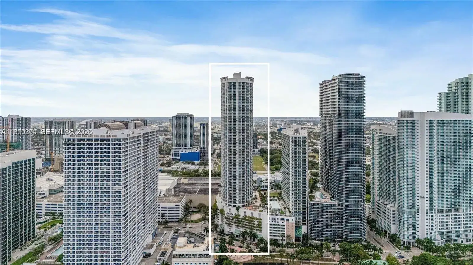 1 bedroom 1 bath Residential for sale at 1750 N Bayshore Dr # 3005, Miami FL 33132