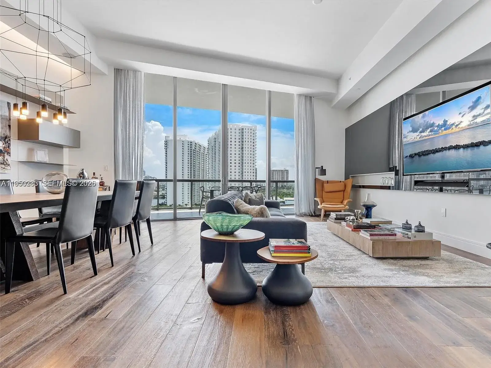 3 bedroom 4 bath Residential for sale at 3250 NE 188th St, Aventura FL 33180