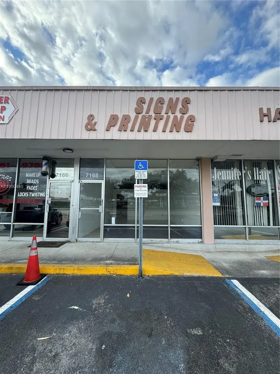Commercial Sale for sale at 7150 Pembroke Rd # 7168, Miramar FL 33023