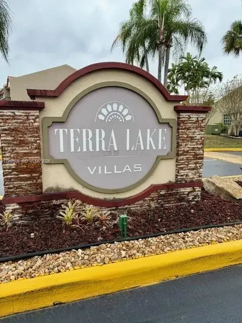 2 bedroom 2 bath Residential Lease for rent at 6100 SW 130th Ave # 1610, Miami FL 33183
