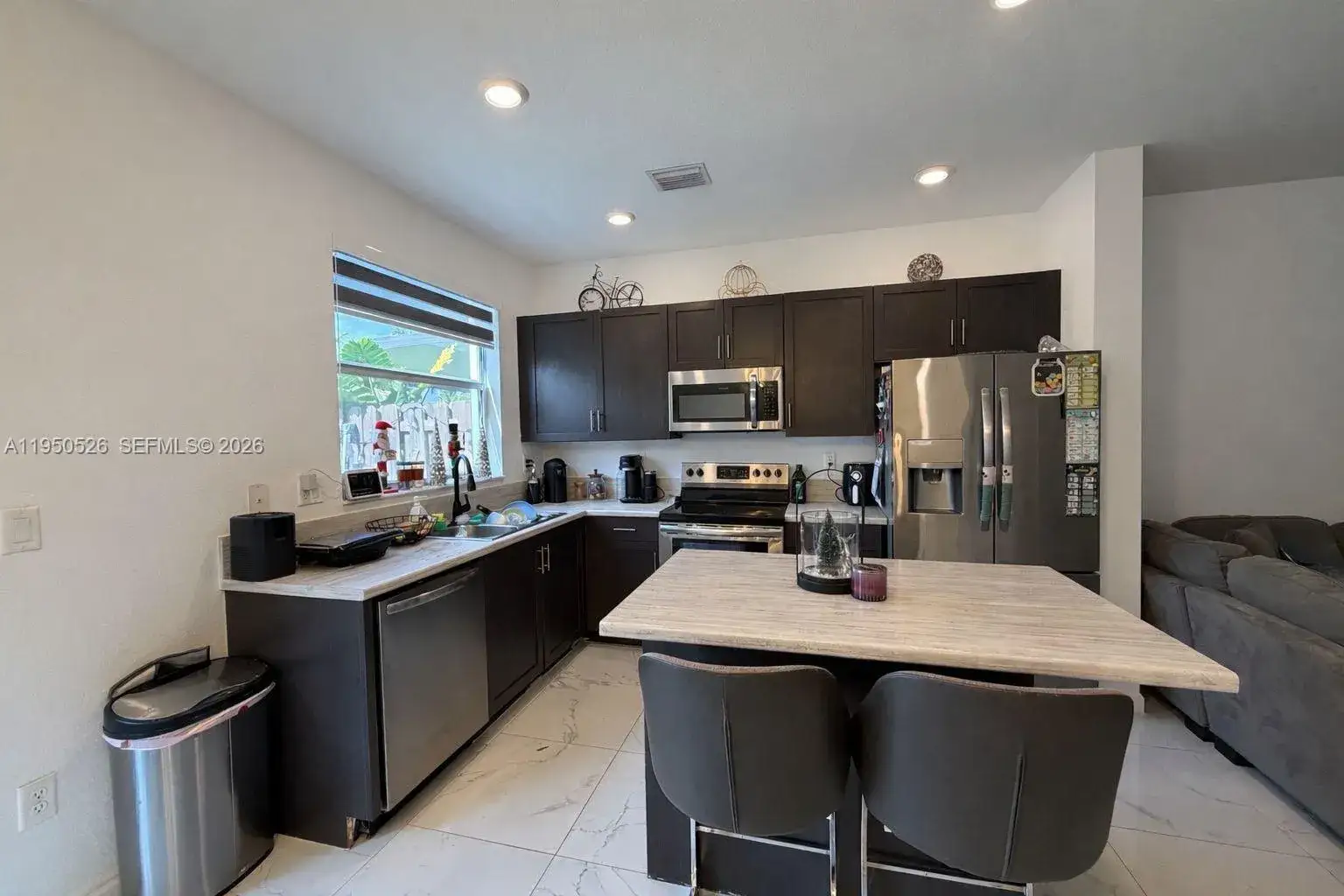 3 bedroom 3 bath Residential for sale at 1656 SE 27th Ter # 1656, Homestead FL 33035