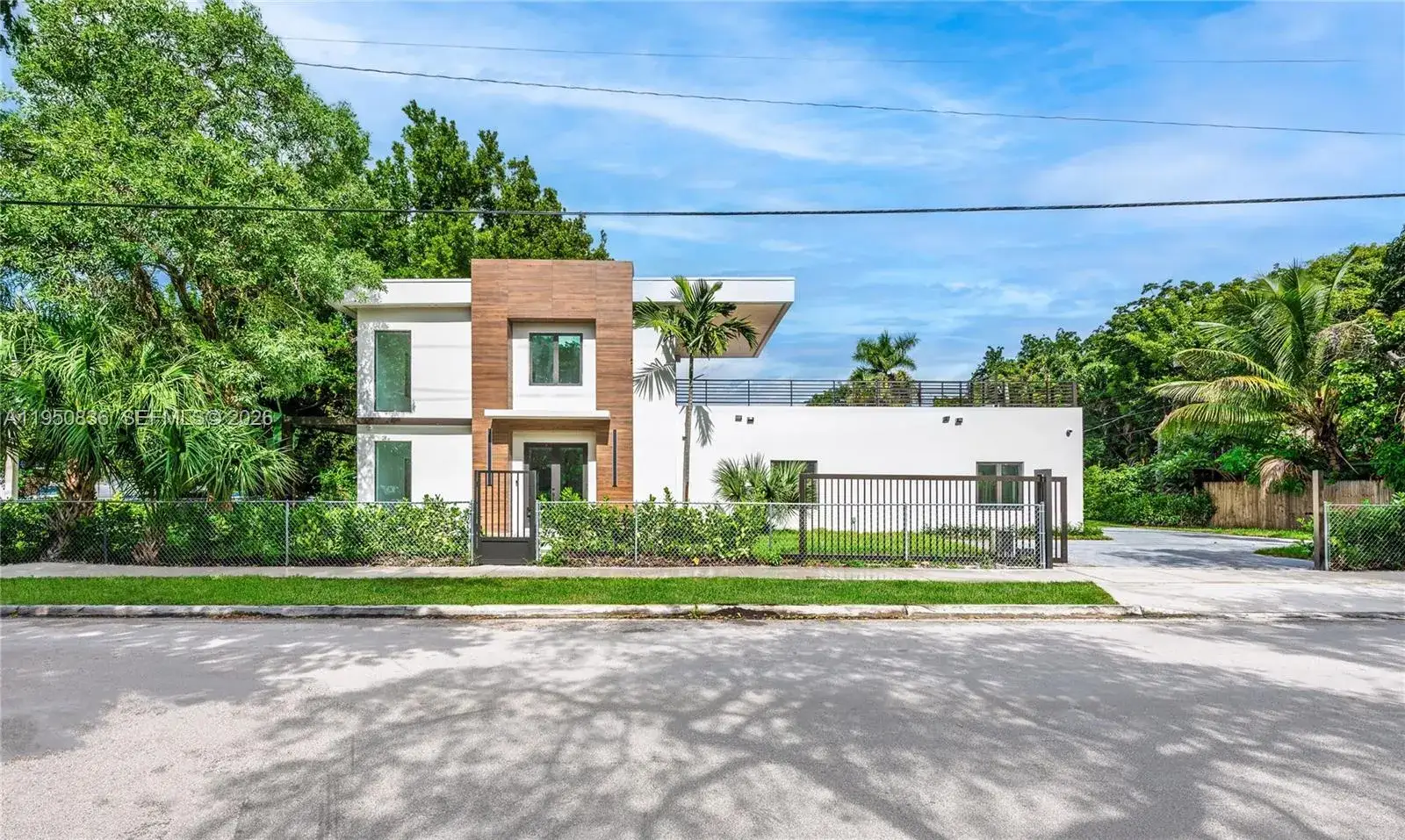 4 bedroom 3 bath Residential for sale at 101 SW 25th Rd, Miami FL 33129