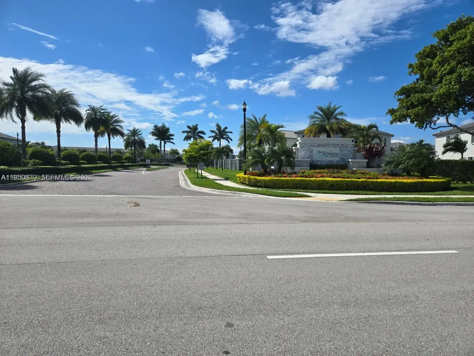 3 bedroom 2 bath Residential Lease for rent at 2615 SE 12th St # 000, Homestead FL 33035