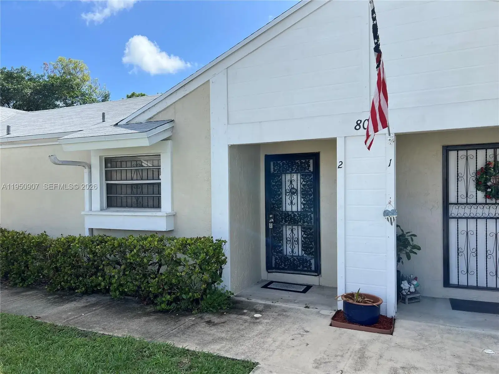 2 bedroom 2 bath Residential Lease for rent at 809 NE 214th Ln # 2, Miami FL 33179
