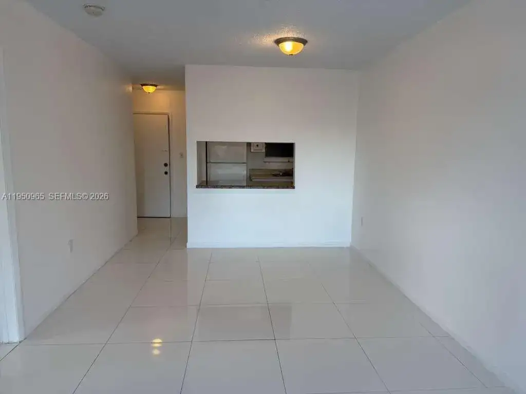 1 bedroom 1 bath Residential Lease for rent at 4495 NW 9th Street # 104, Miami FL 33126