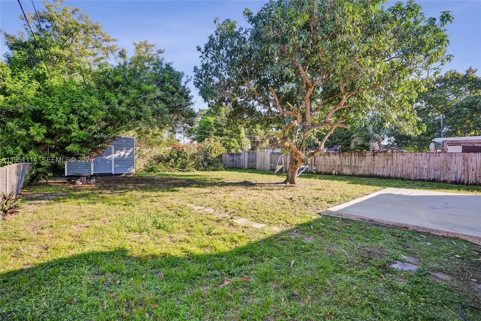3 bedroom 2 bath Residential for sale at 611 NE 171st St, North Miami Beach FL 33162
