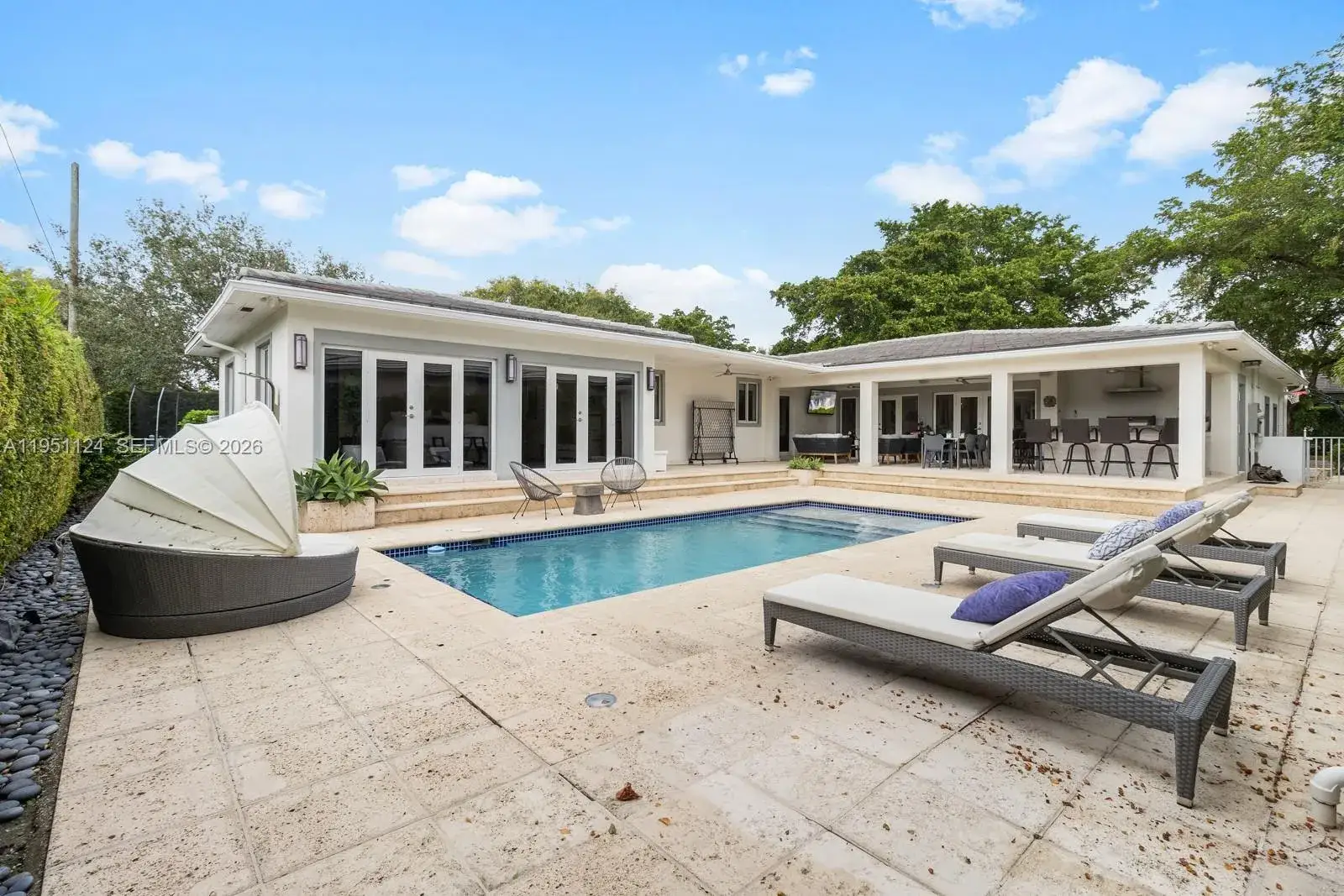 5 bedroom 4 bath Residential for sale at 5601 Maggiore St, Coral Gables FL 33146