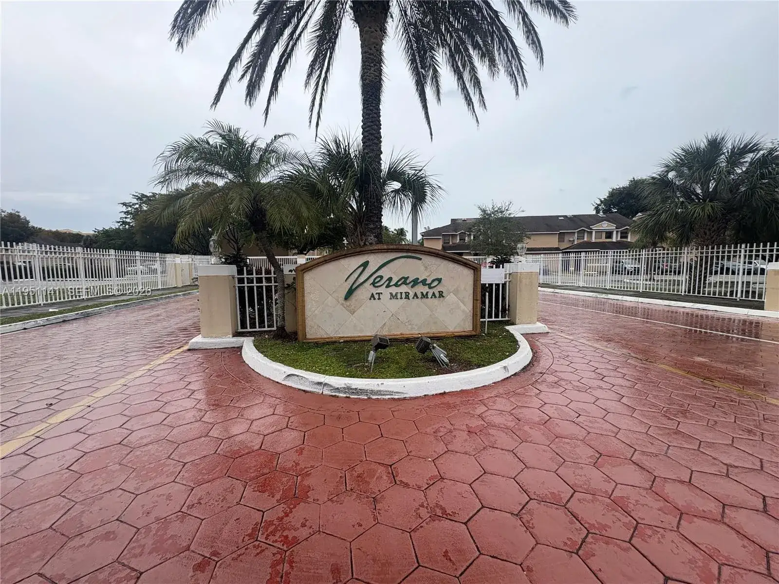 2 bedroom 2 bath Residential for sale at 8026 SW 21st Ct # 8026, Miramar FL 33025