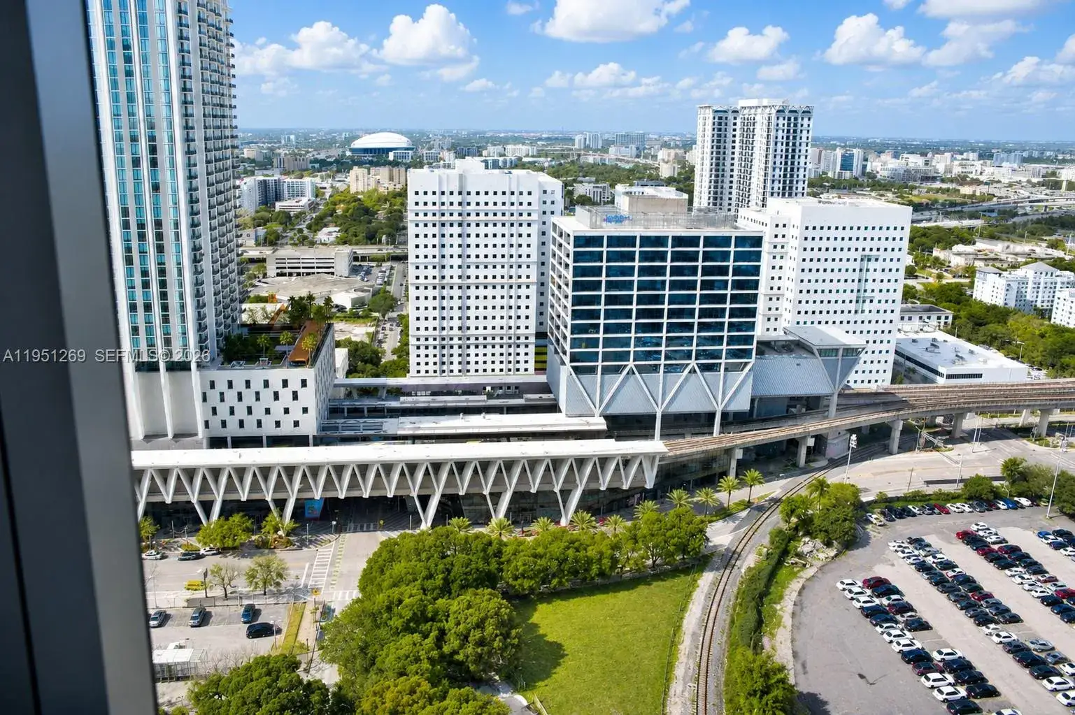 2 bedroom 2 bath Residential for sale at 11 NE 6th St # 1109, Miami FL 33132