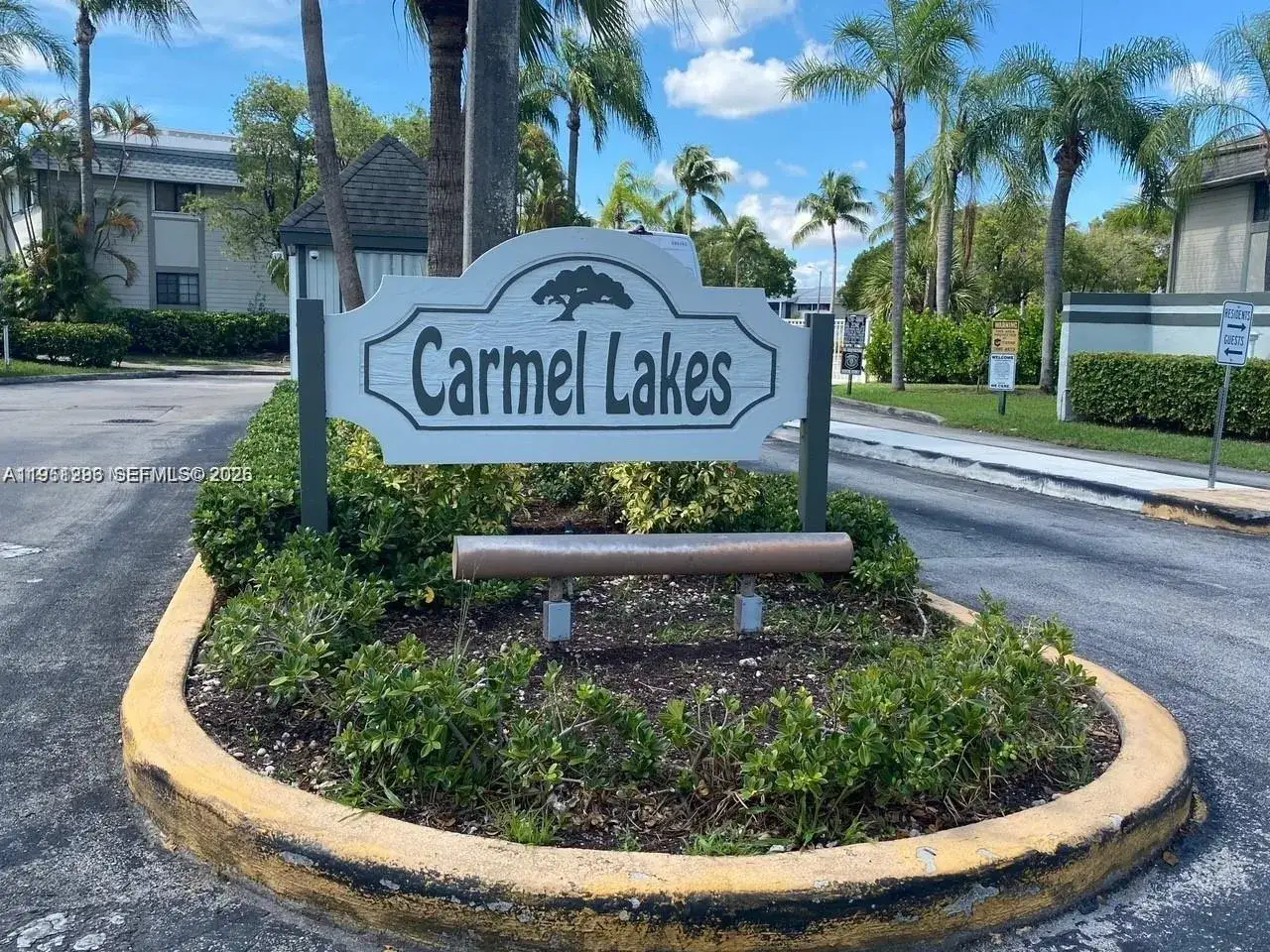 3 bedroom 2 bath Residential for sale at 20760 NE 4th Ct # 207, Miami FL 33179