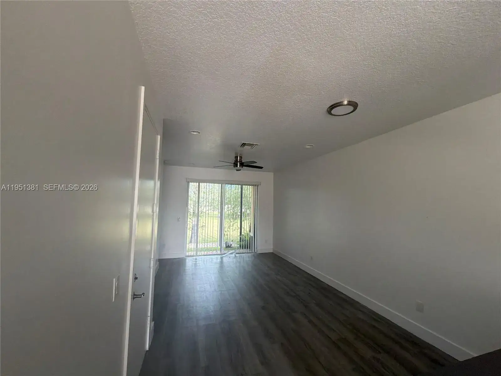 3 bedroom 2 bath Residential Lease for rent at 7658 NW 88 TER # 12, Tamarac FL 33321