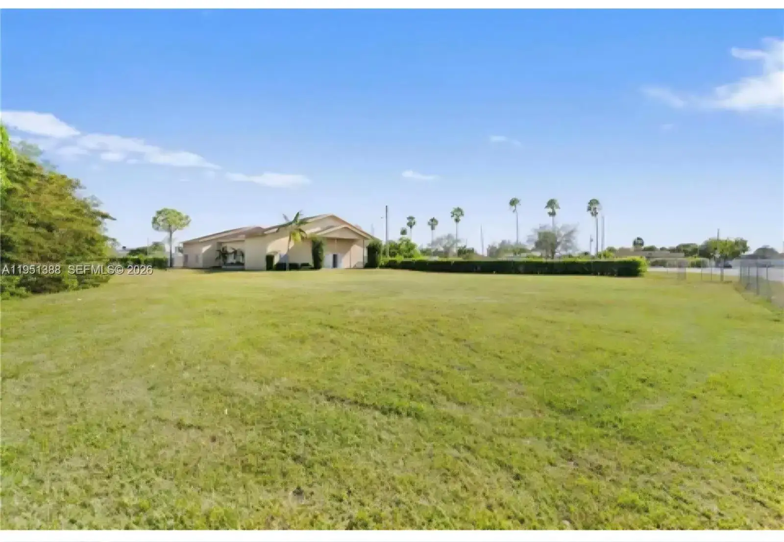 Commercial Sale for sale at 21571 SW 110th Ave, Miami FL 33189