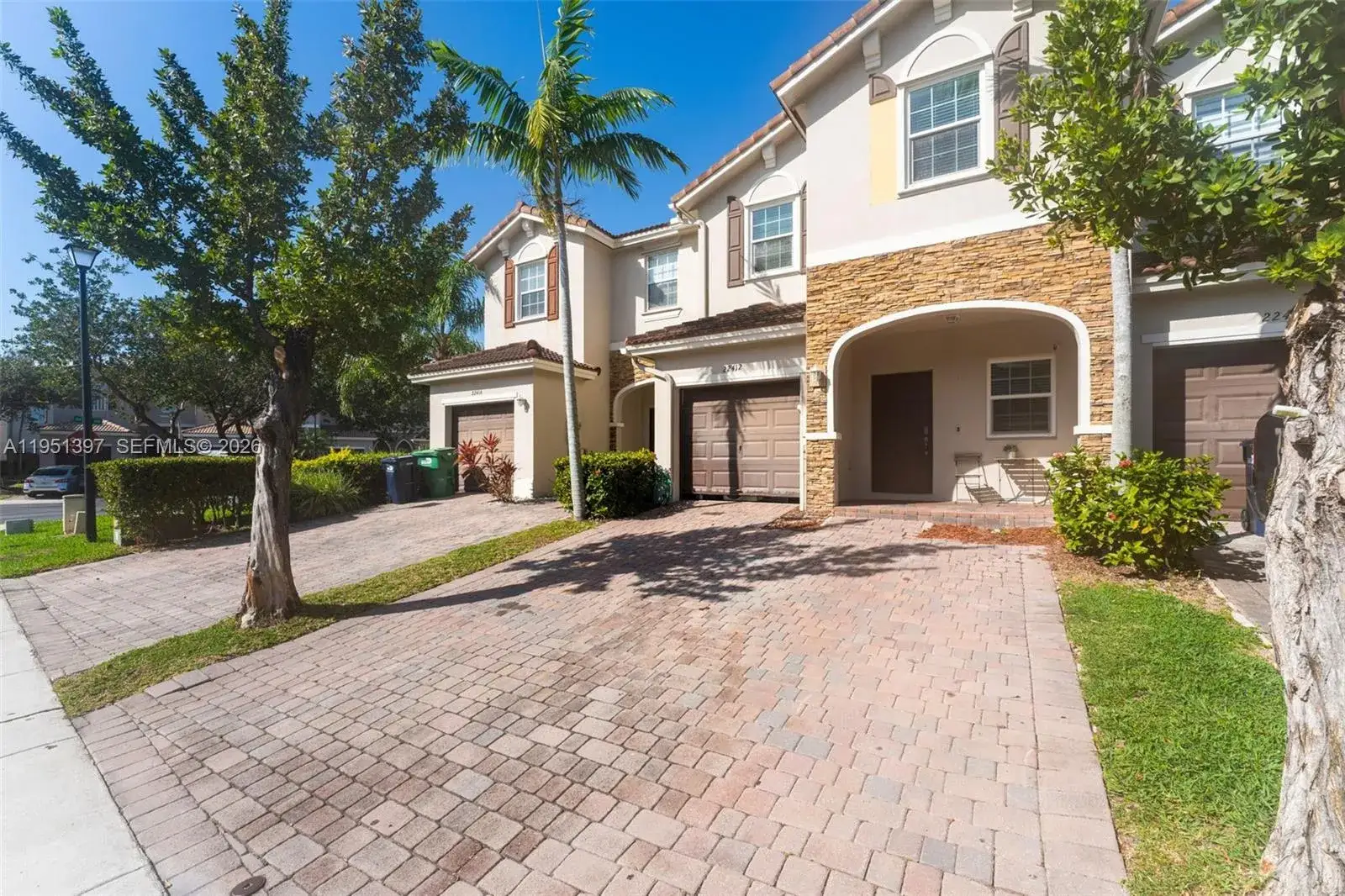 3 bedroom 2 bath Residential for sale at 22412 SW 89th Ave, Cutler Bay FL 33190