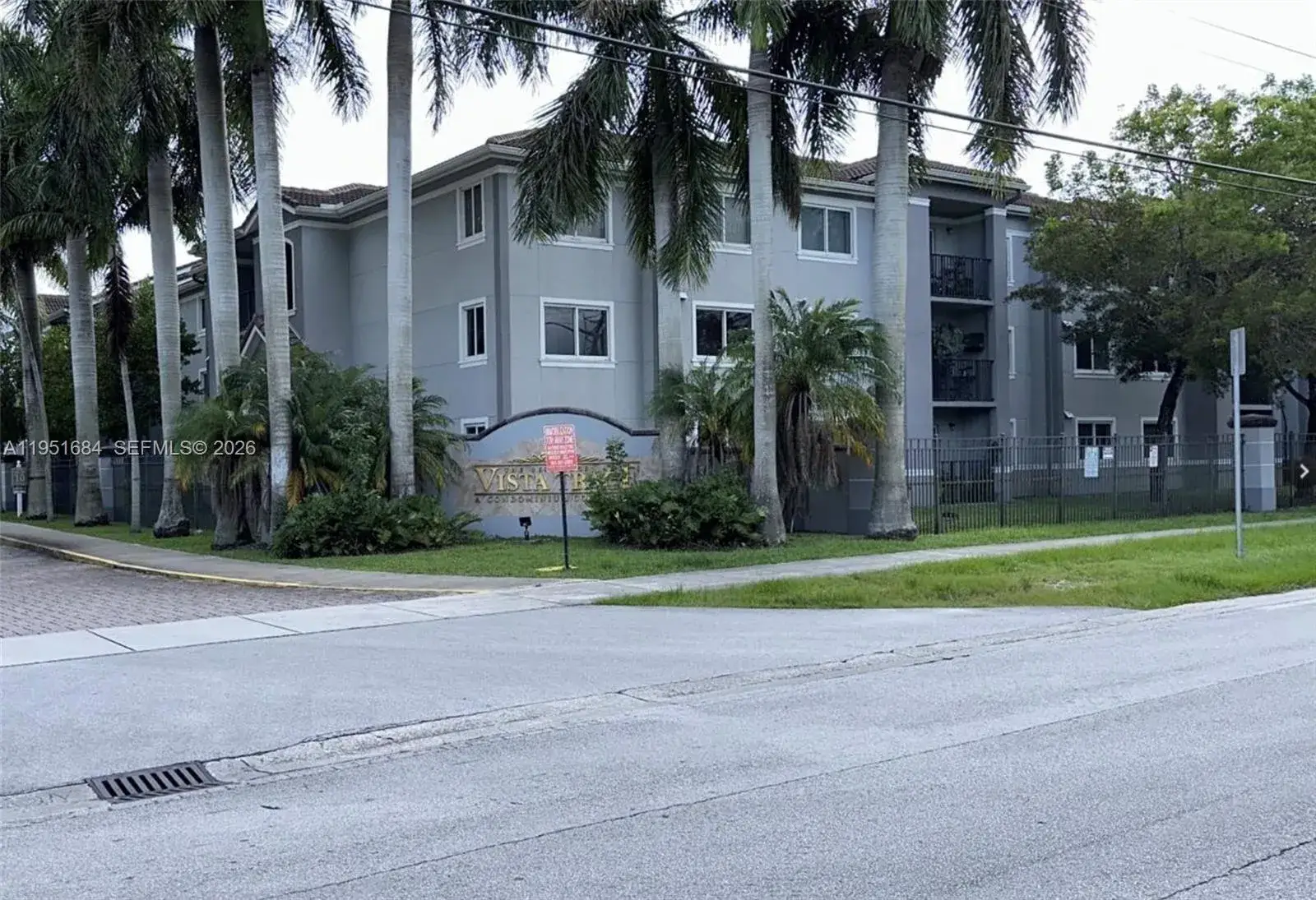2 bedroom 2 bath Residential for sale at 15400 SW 284th St # 1301, Homestead FL 33033