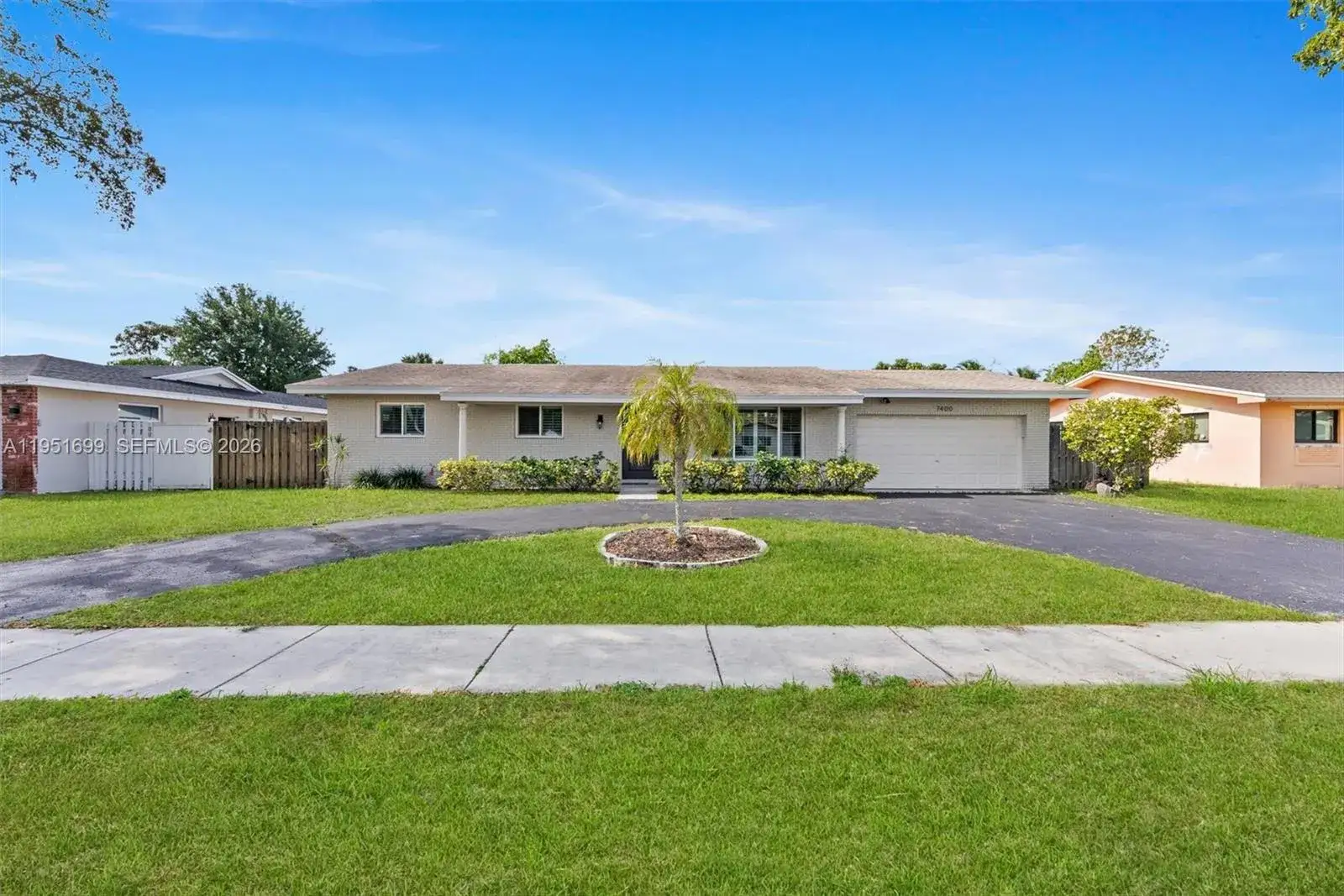 4 bedroom 2 bath Residential Lease for rent at 7400 NW 15th St, Plantation FL 33313