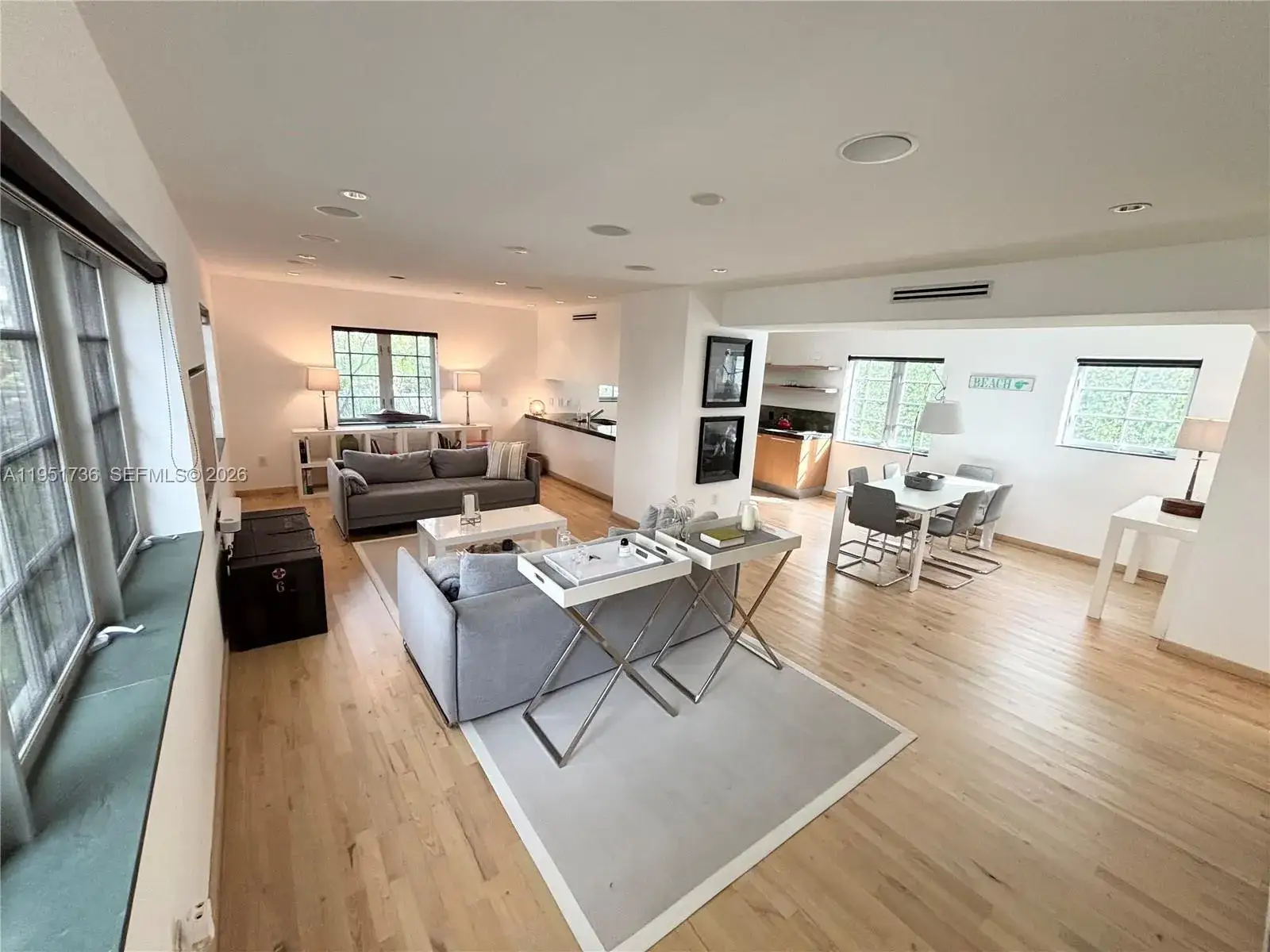2 bedroom 2 bath Residential for sale at 1520 Michigan Ave # 1, Miami Beach FL 33139