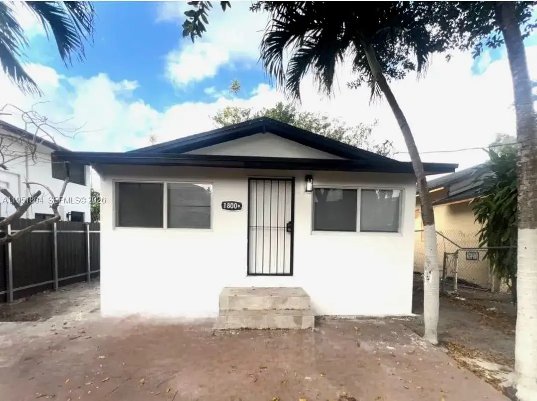 2 bedroom 2 bath Residential Lease for rent at 1800 SW 3rd St # D, Miami FL 33135