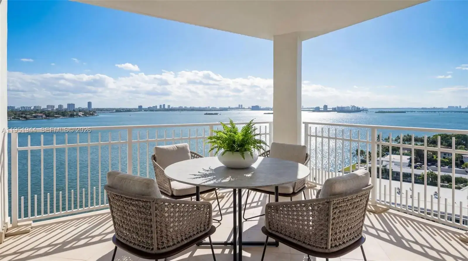 2 bedroom 2 bath Residential for sale at 4000 Towerside Ter # 1704, Miami FL 33138