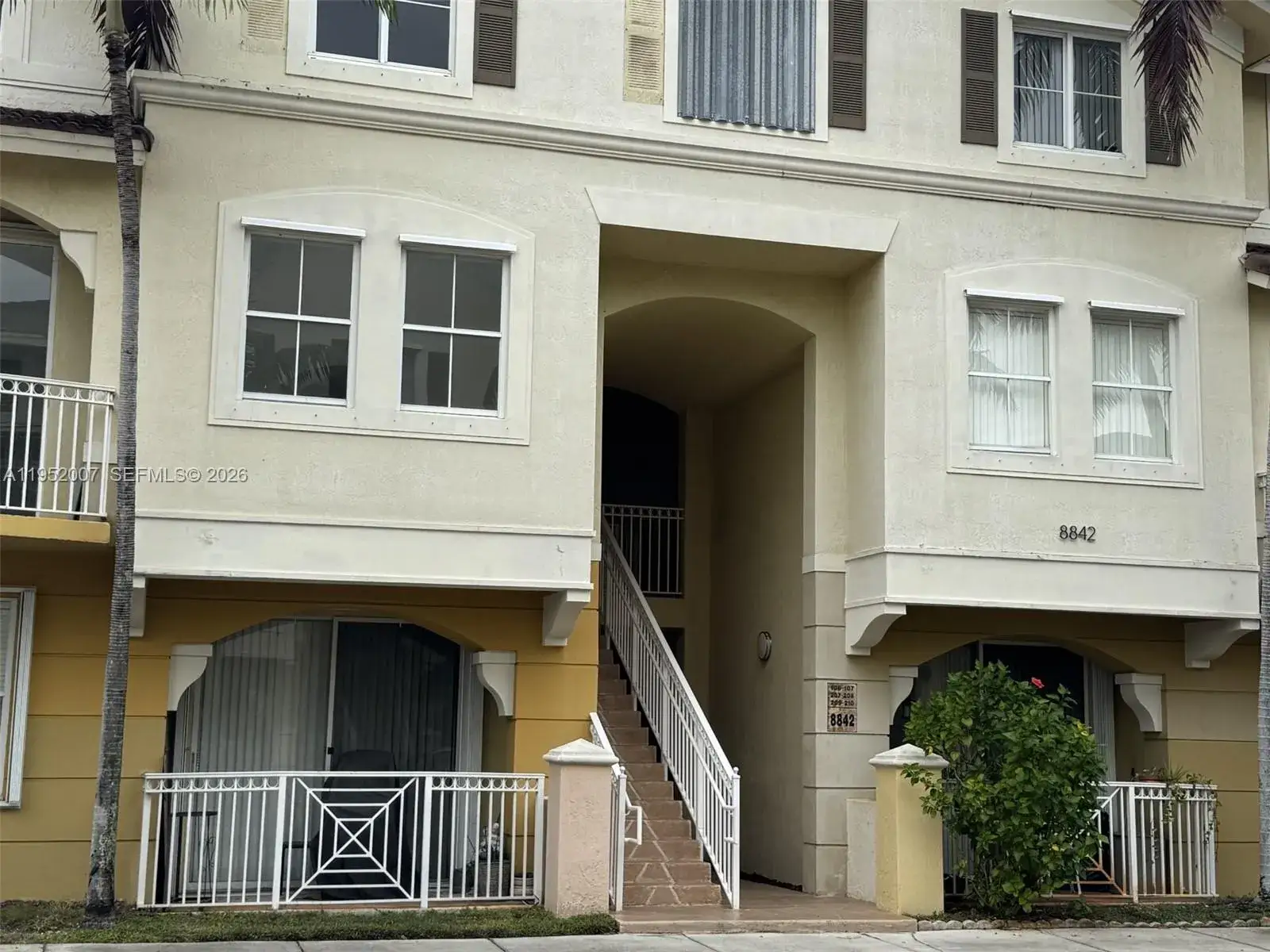 2 bedroom 2 bath Residential Lease for rent at 8842 W Flagler St # 208, Miami FL 33174
