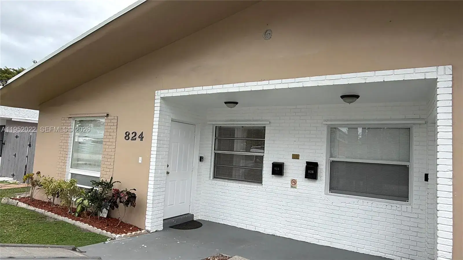 4 bedroom 3 bath Residential Lease for rent at 824 SW 12th Ct # 826, Fort Lauderdale FL 33315