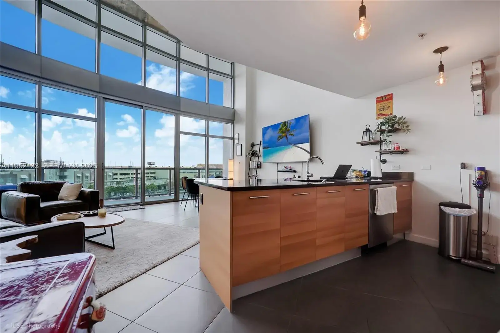 2 bedroom 2 bath Residential Lease for rent at 3301 NE 1st Ave # M0605, Miami FL 33137