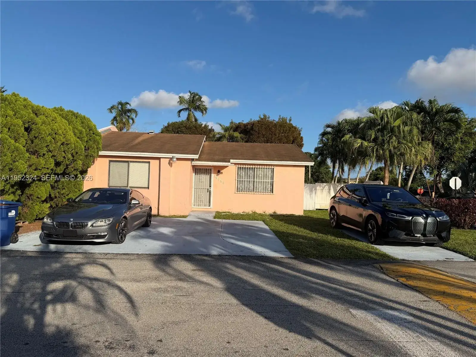 2 bedroom 2 bath Residential Lease for rent at 19751 NW 52nd Ct, Miami Gardens FL 33055