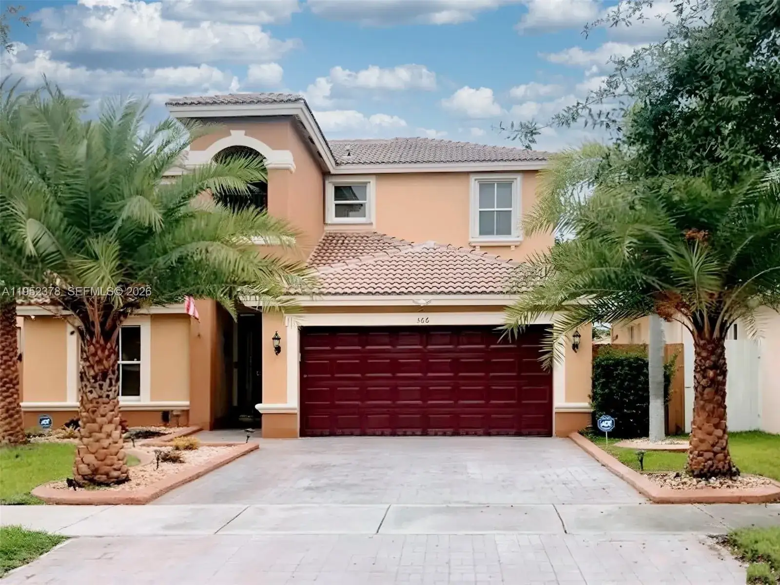5 bedroom 3 bath Residential for sale at 366 NE 19th Ave, Homestead FL 33033