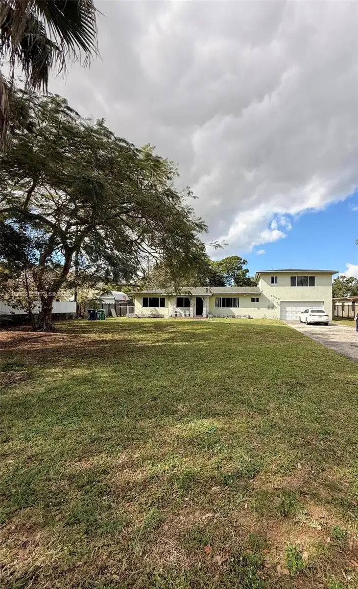 4 bedroom 3 bath Residential for sale at 17520 NW 18th Ave, Miami Gardens FL 33056