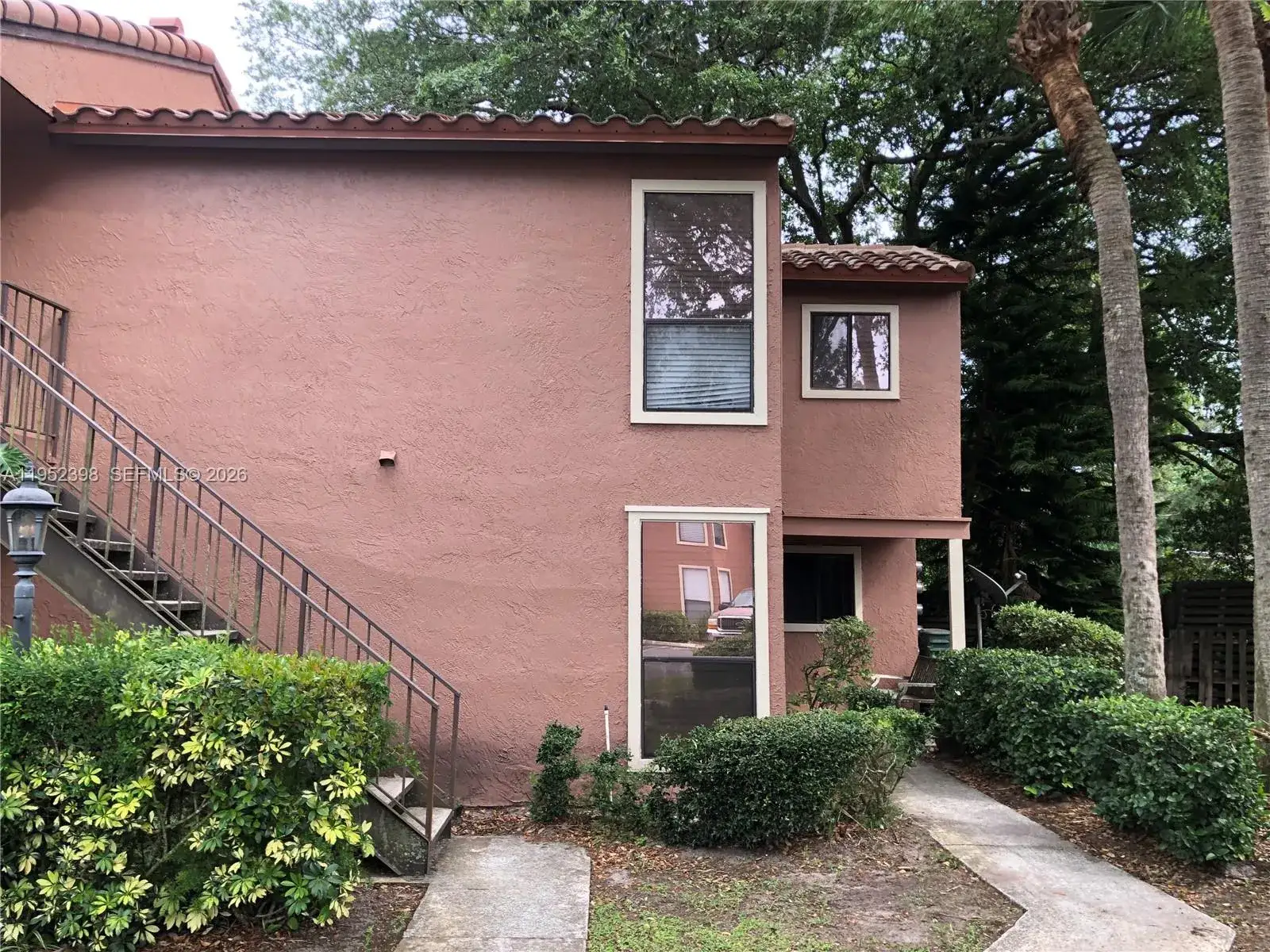 3 bedroom 2 bath Residential Lease for rent at 685 Grenadine Ct., Winter Park FL 32792