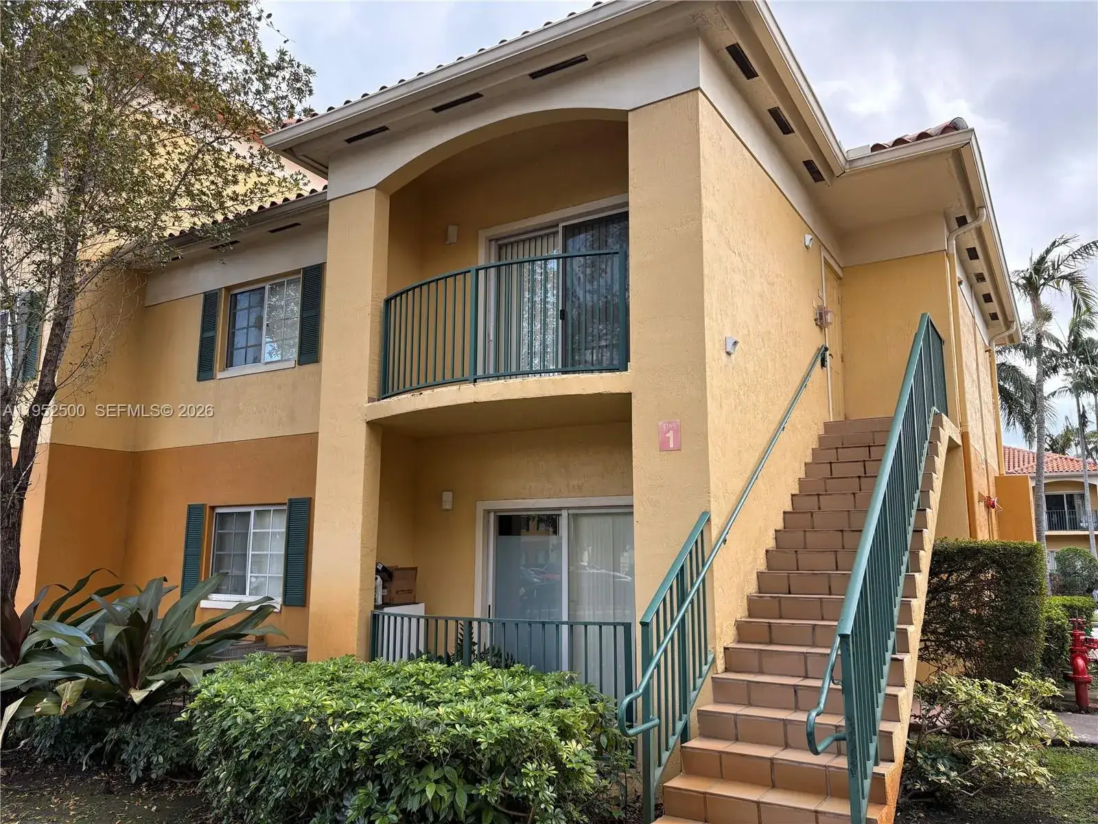 1 bedroom 1 bath Residential Lease for rent at 7320 NW 114th Ave # 202, Doral FL 33178