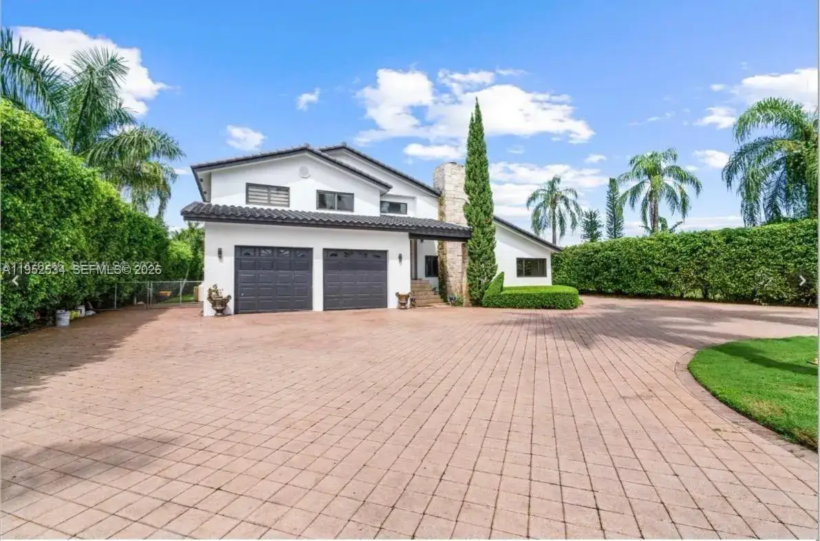 5 bedroom 5 bath Residential Lease for rent at 3420 SW 129th Ave, Miami FL 33175